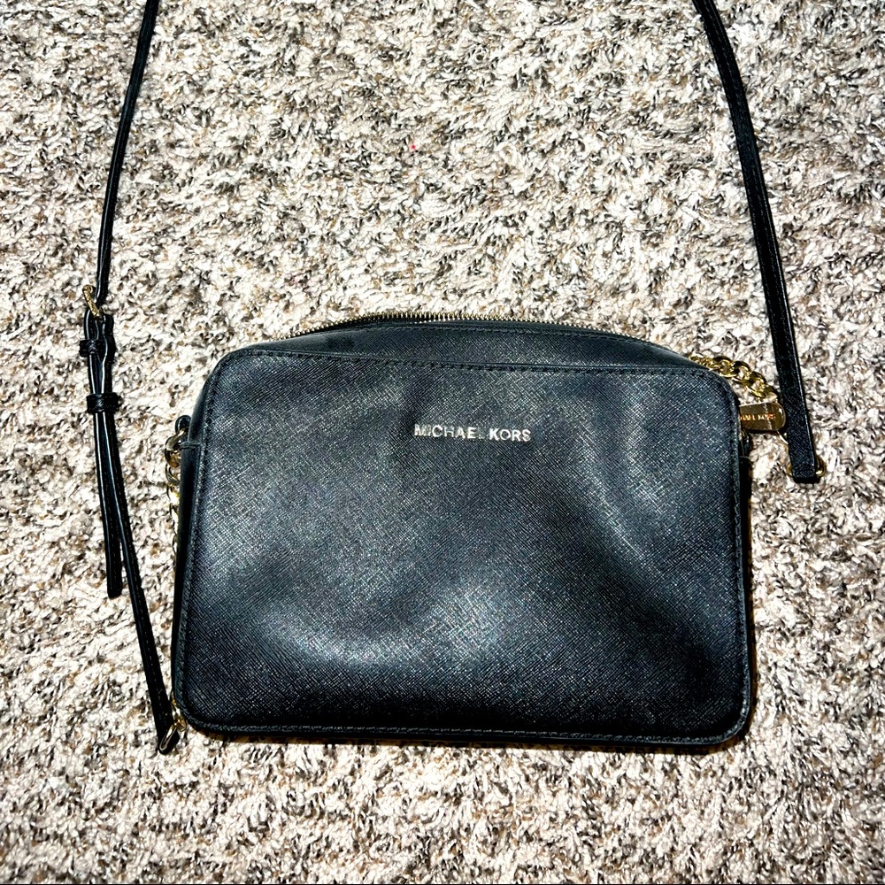 Michael Kors crossbody bag. Black.